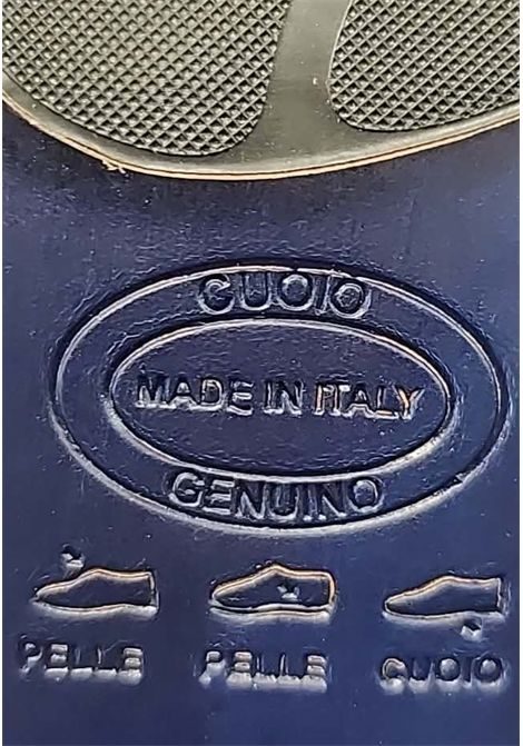 BRUSHED-OFF SHOE WITH LACES SALVATORE FINIZIO | shoes | 7720 6000NERO